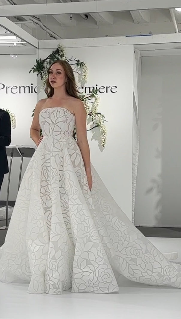 La Premiere: Alexis Camellia Wedding Gown | Bridal Store | Wedding Dresses in Toronto La Premiere: Alexis Camellia Wedding Gown | Bridal Store | Wedding Dresses in Toronto