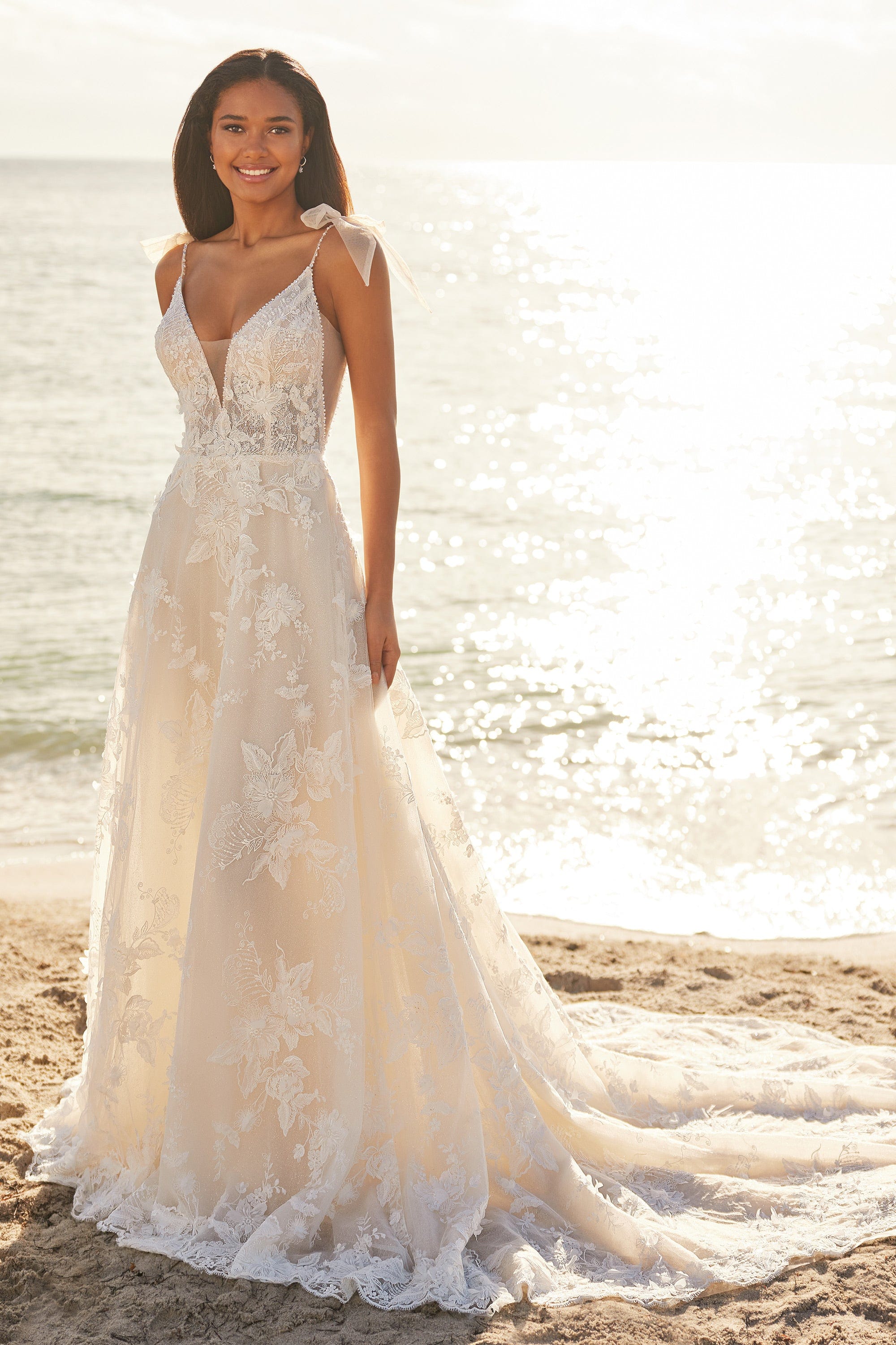 Martin Thornburg: MT3209 - Hensley – Camellia Wedding Gown
