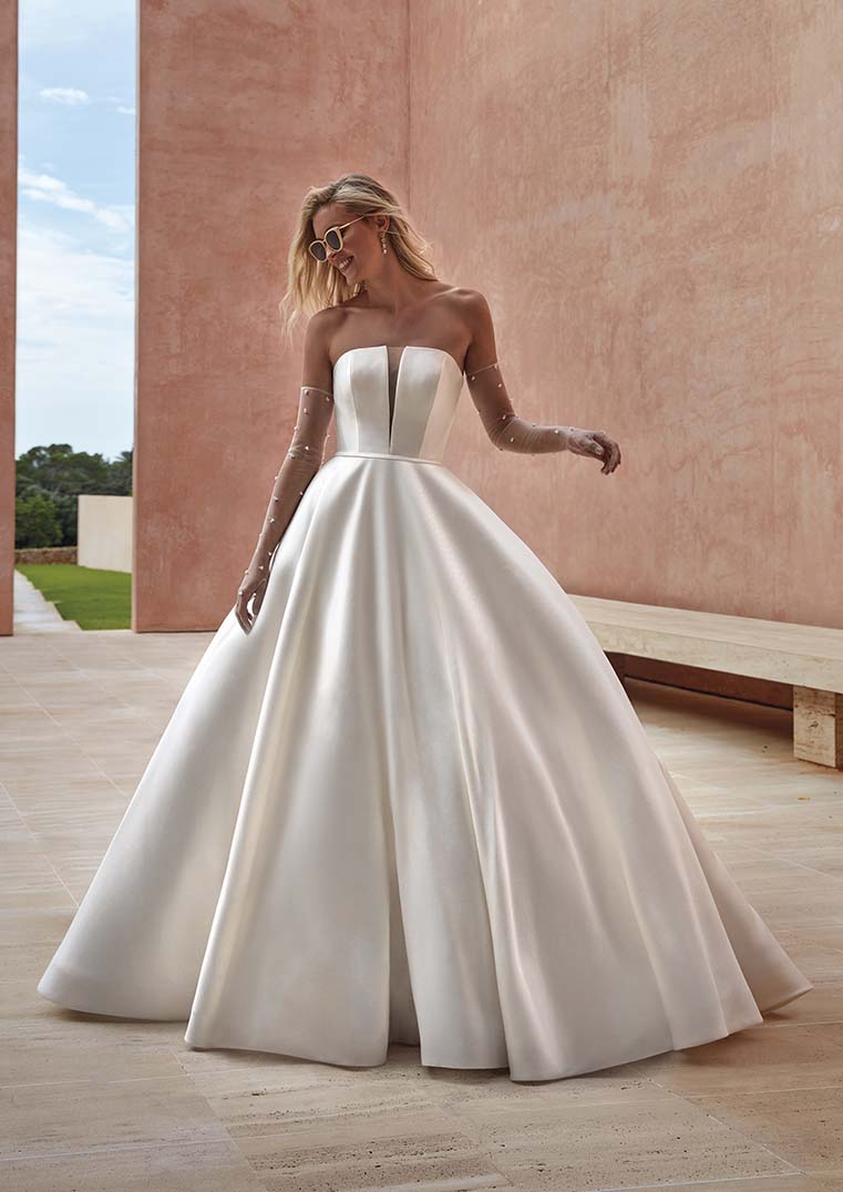 pronovias wedding dresses Pronovias: Ozen – Camellia Gown | Bridal Store halter Colette CL8650 Dress | SIZE:L/XL
