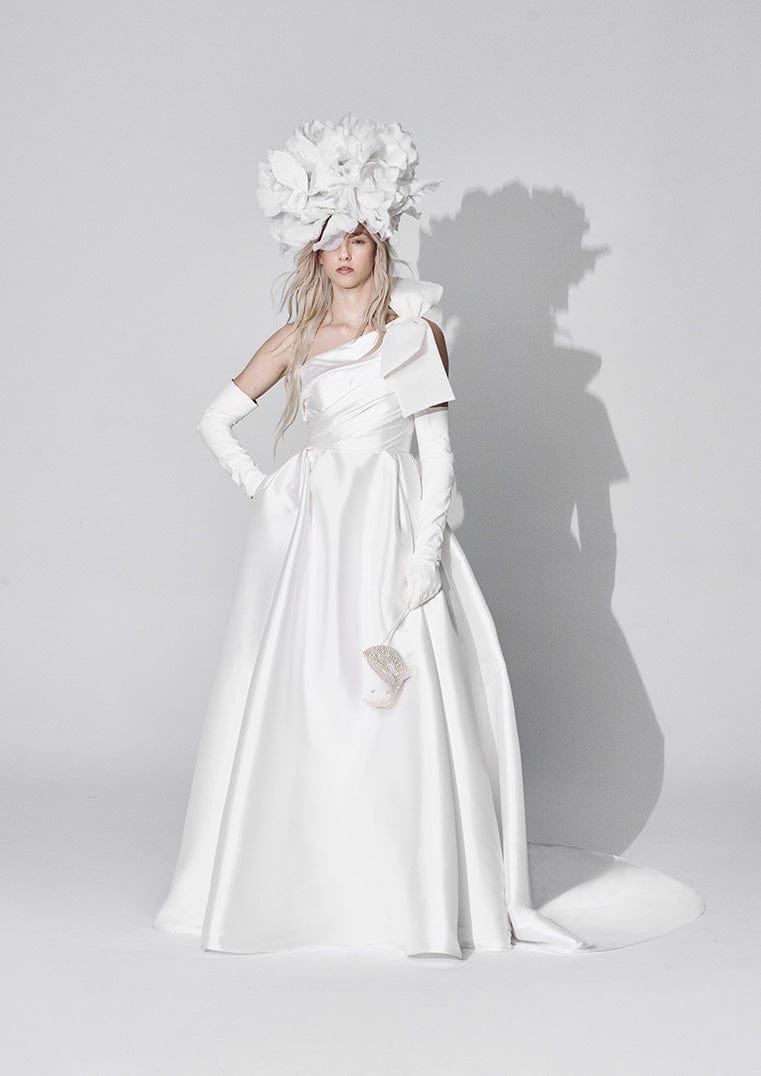 Vera Wang: Pelagia Camellia Wedding Gown | Bridal Store | Wedding Dresses in Toronto Vera Wang: Pelagia Camellia Wedding Gown | Bridal Store | Wedding Dresses in Toronto