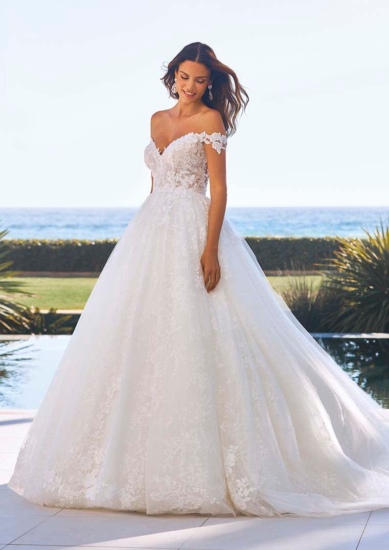 Pronovias Catalogo Dress Trends Pronovias España 2021 Catalogo