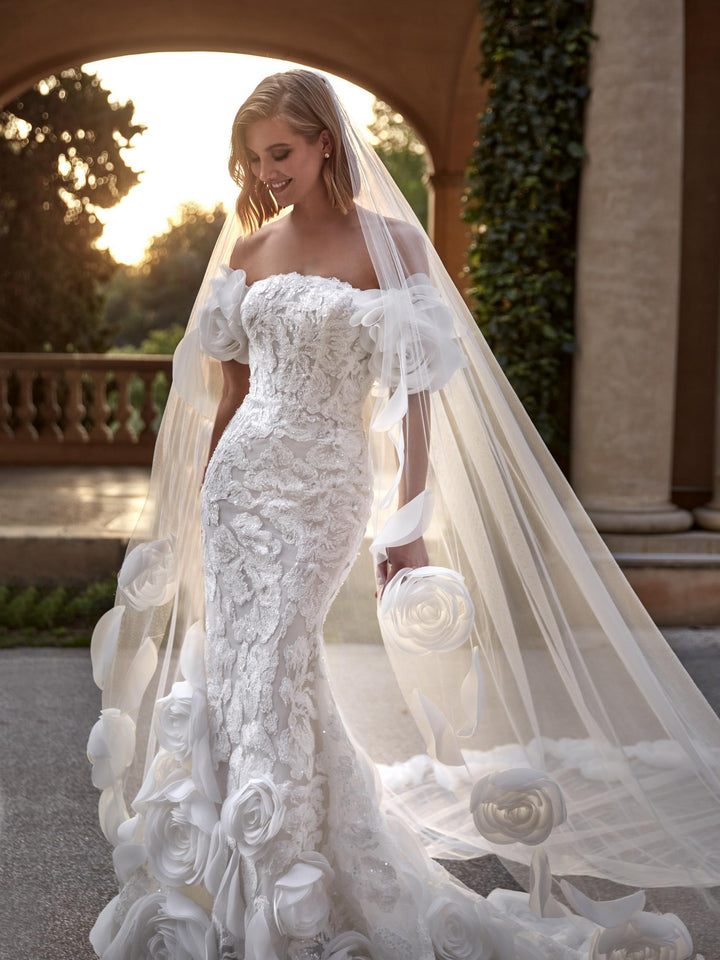 Pronovias Privee: Allen