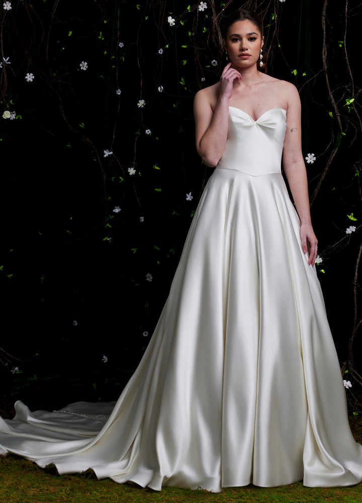 Ashley Justin Gemma 11275 sample sale aline strapless wedding dress front view