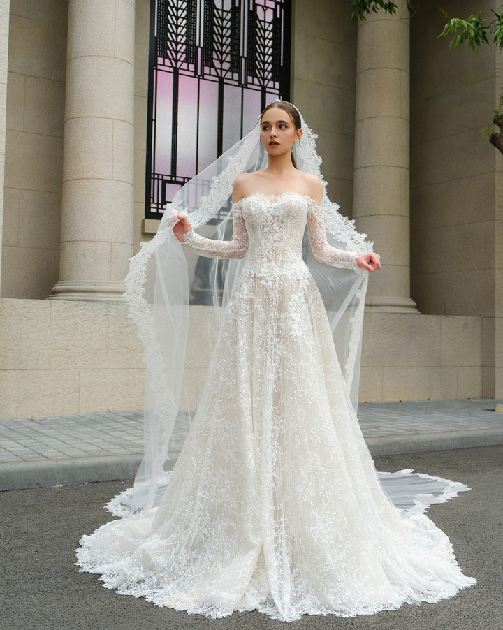 Choie Vera wedding dress, image 2