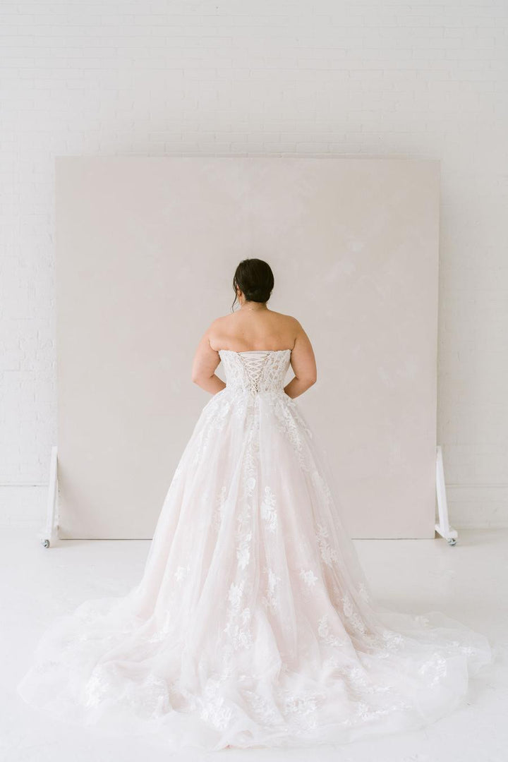 Curve Couture Dallas ball gown wedding dress 2 - Camellia Wedding Gown Toronto