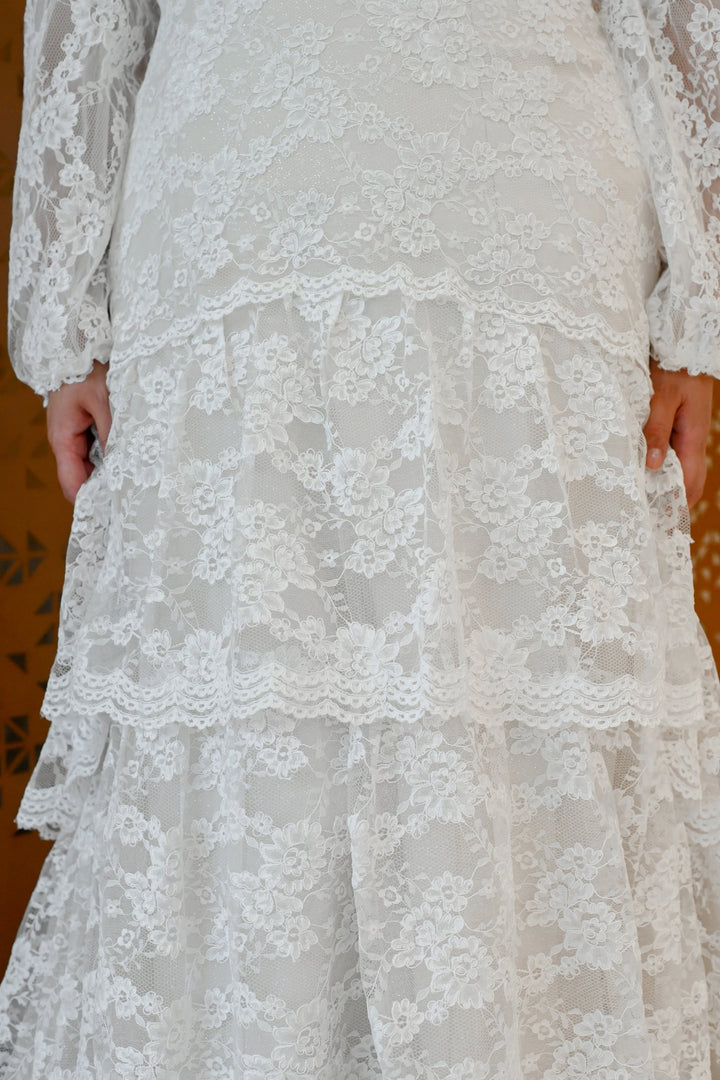Curve Couture London a-line wedding dress 3 - Camellia Wedding Gown Toronto