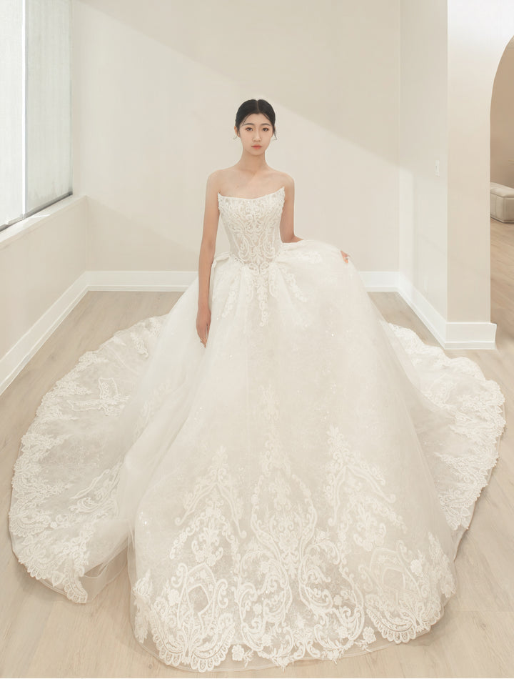 Magnolia Couture: Dahlia
