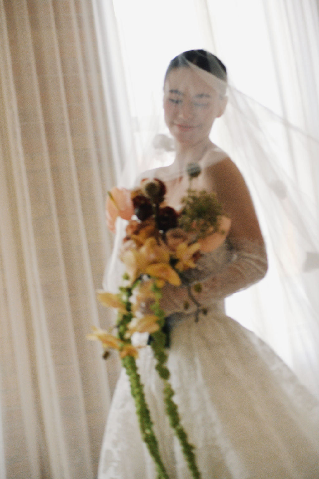 Magnolia: FloralV (Veil Only)