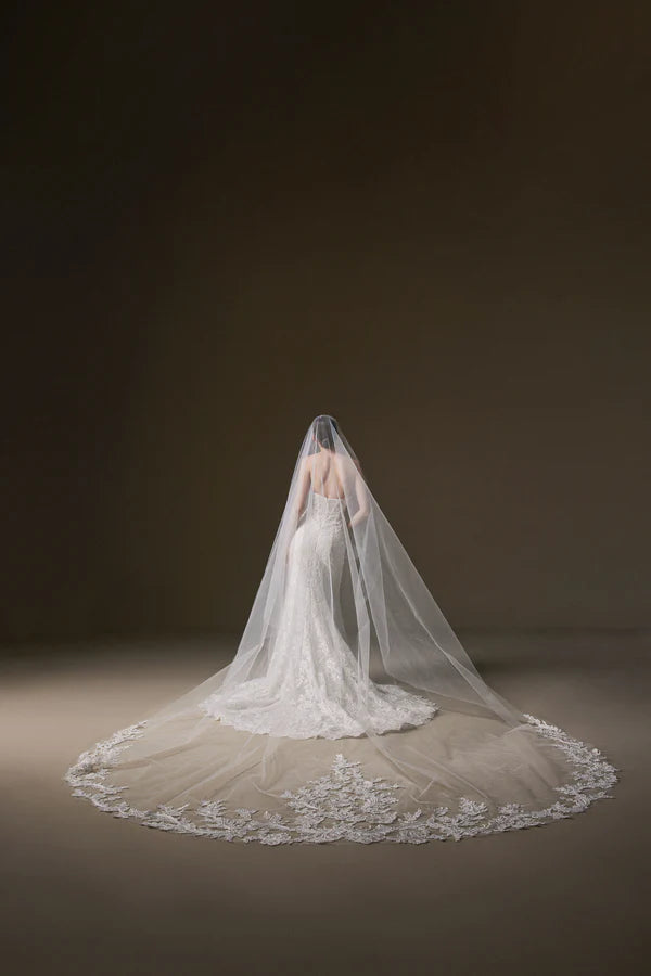 La Premiere: Clarimond