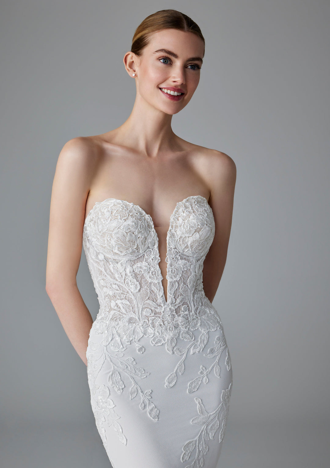 Pronovias: Judi Camellia Wedding Gown | Bridal Store | Wedding Dresses in Toronto Pronovias: Judi Camellia Wedding Gown | Bridal Store | Wedding Dresses in Toronto