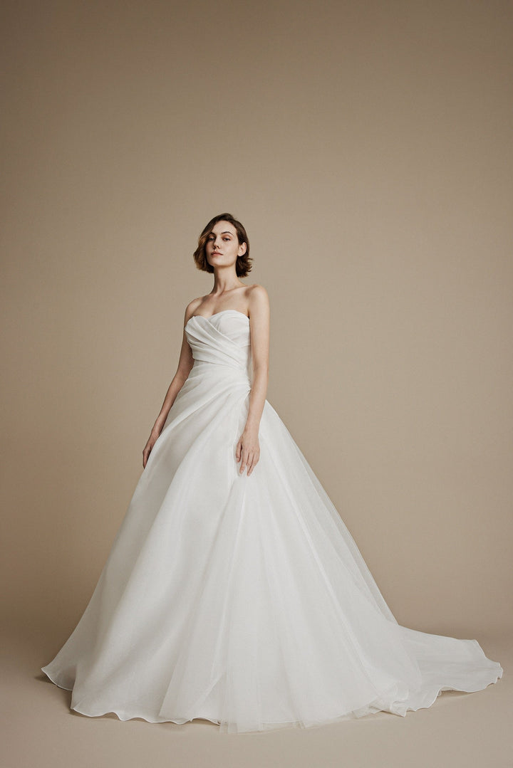 La Premiere Calla wedding dress, image 4