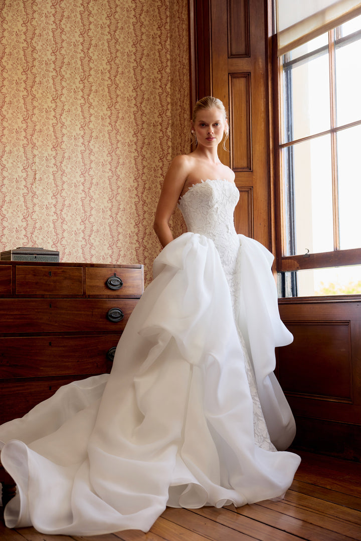 La Premiere Esther wedding dress, image 3