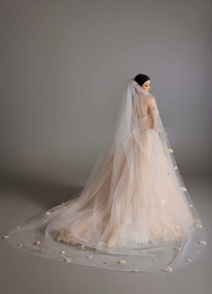 Lazaro Bloom wedding dress, image 7
