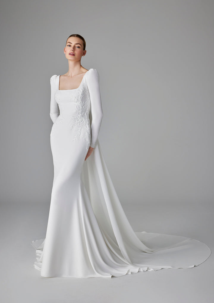 Pronovias: Mallory