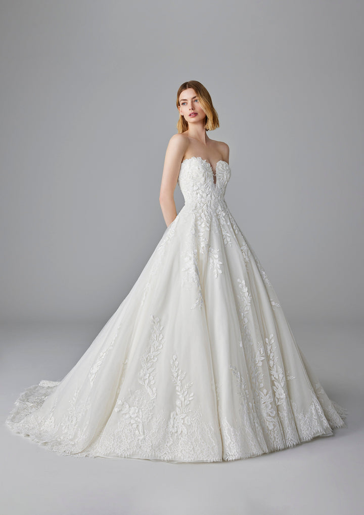 Pronovias: Remi