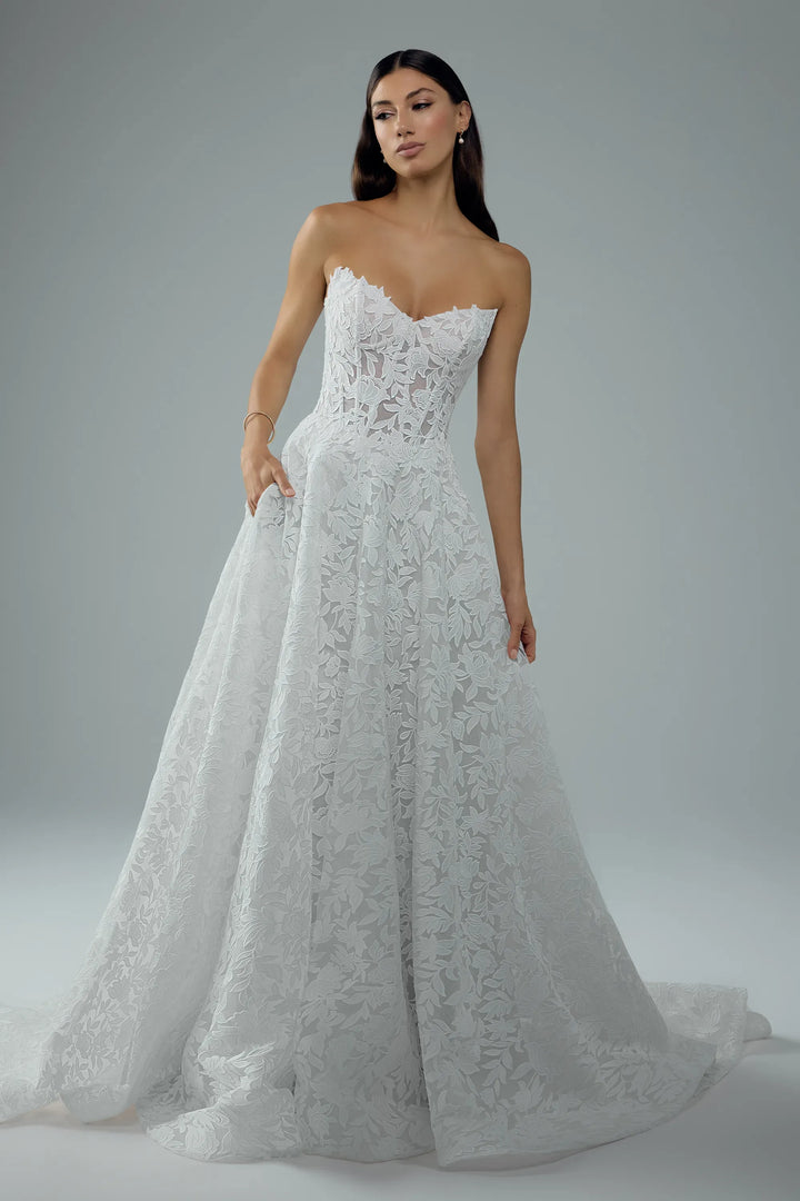 Sophia Tolli Diana Y3229 wedding dress, image 3