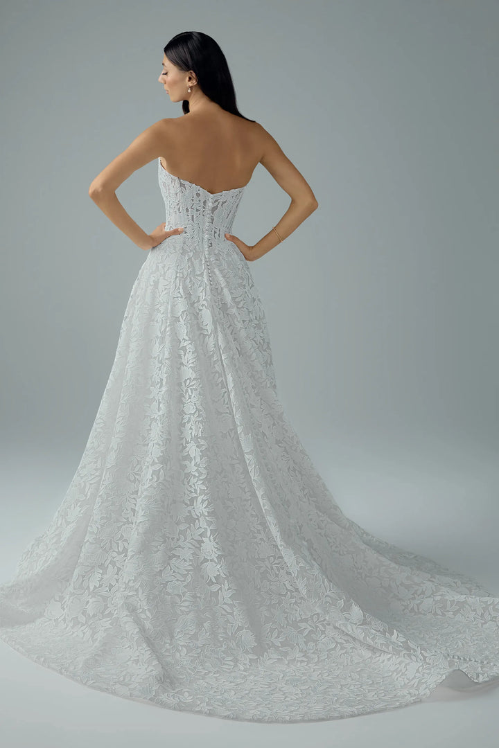 Sophia Tolli Diana Y3229 wedding dress, image 4