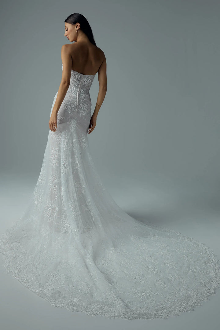Sophia Tolli Clancy Y3234 wedding dress, image 3