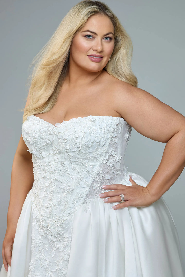 Sophia Tolli Tiffany Y3235 wedding dress, image 6