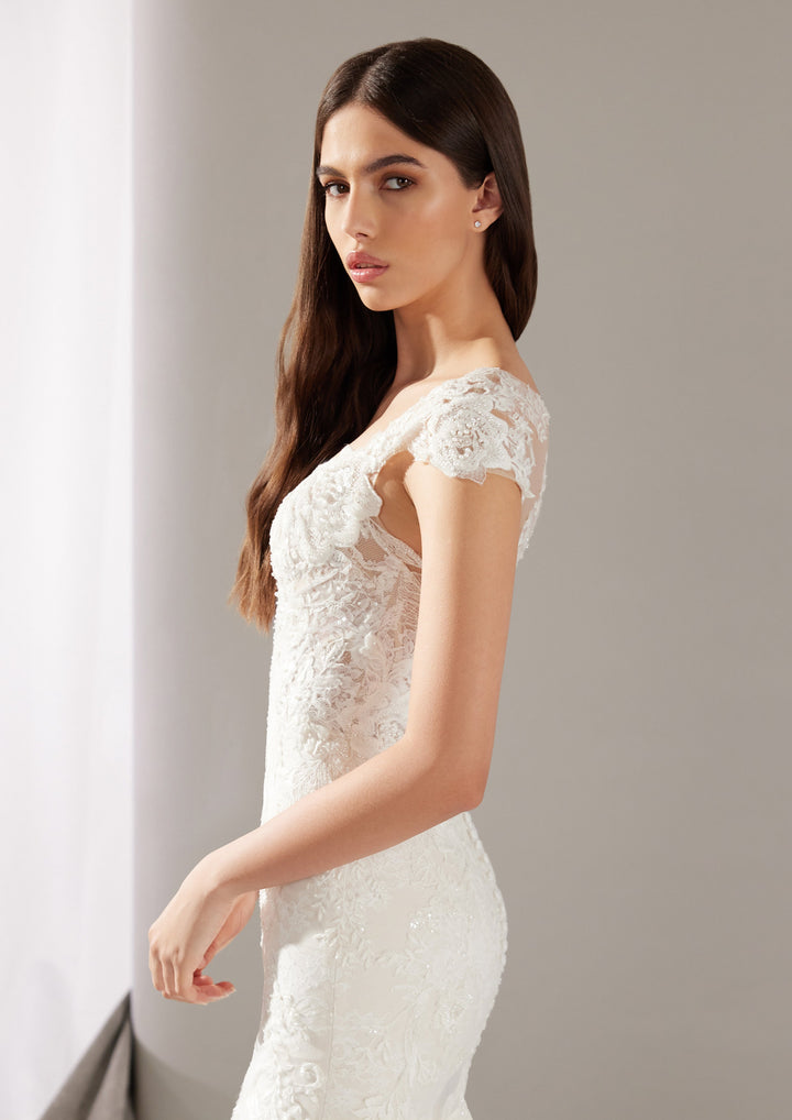 Pronovias: Turan