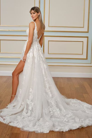 Magnolia White: U2016