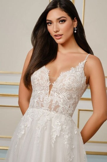 Magnolia White: U2019