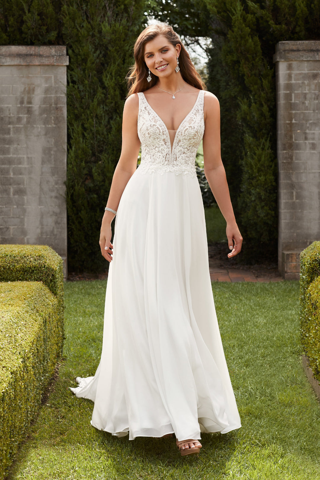 Sophia Tolli: Y22271 - Claudia