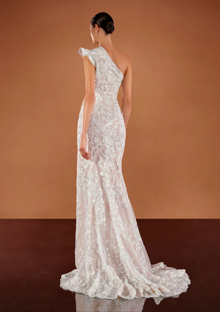 Pronovias Privee: Yadesa