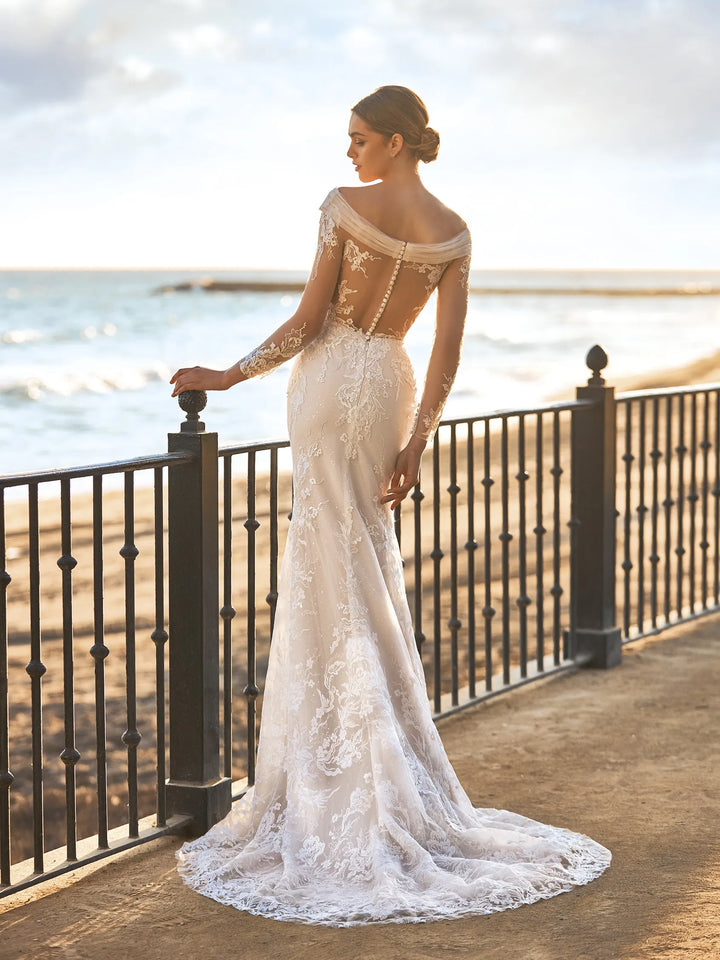 Pronovias: Altair (Clearance)