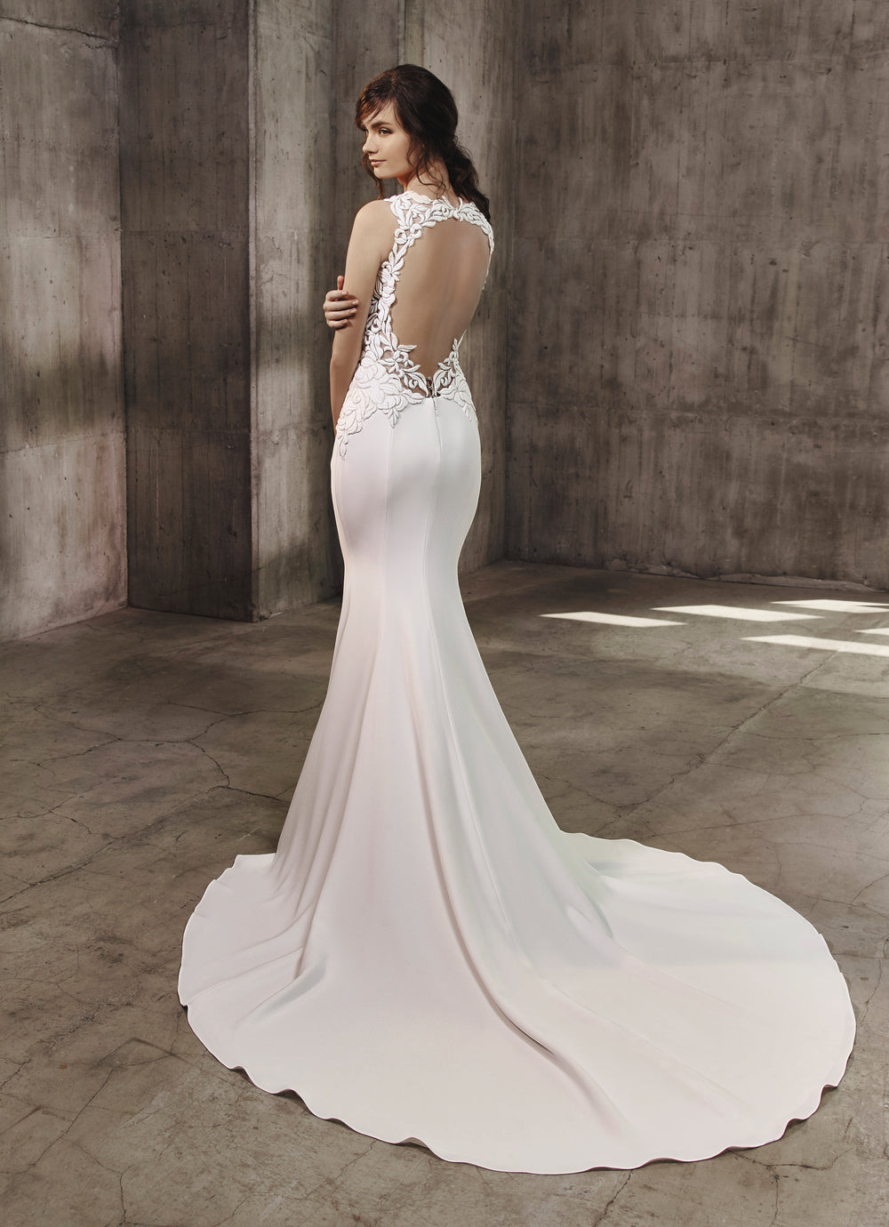 Badgley Mischka Avery sample sale wedding dress back view