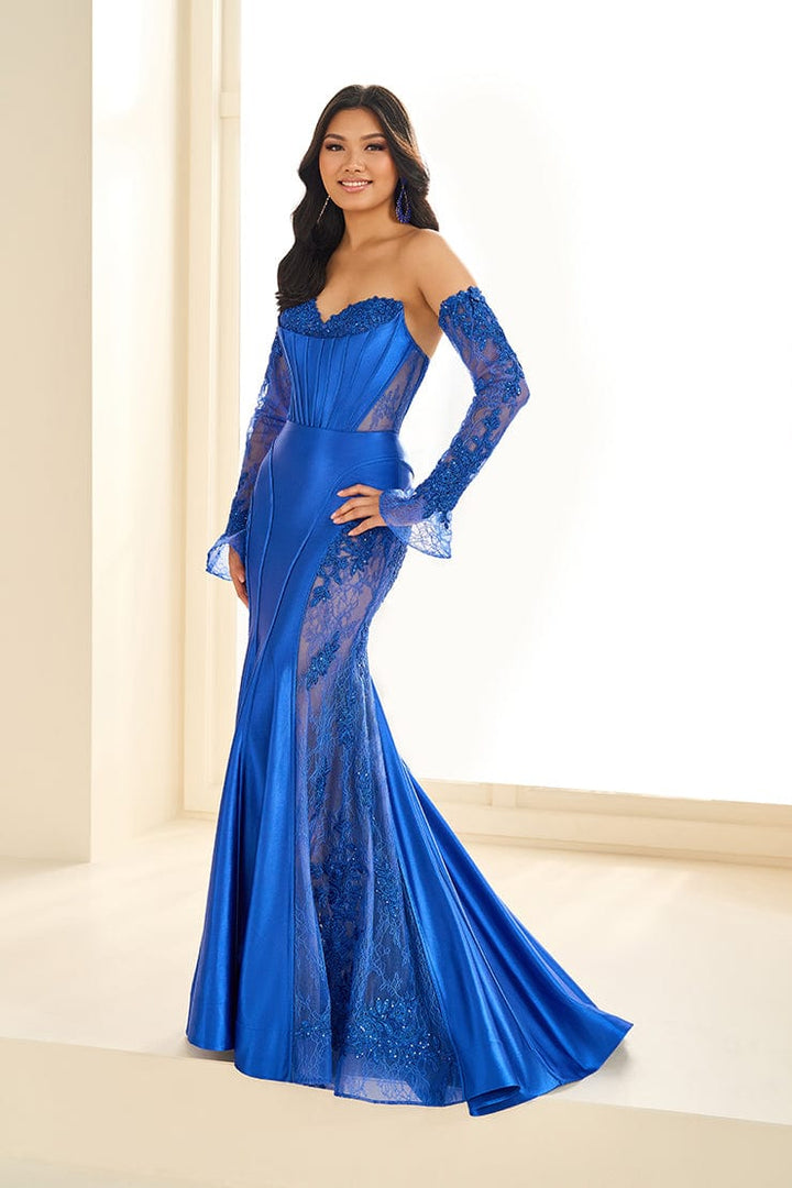 Ellie Wilde Prom 00 / Royal Blue Ellie Wilde: EW36010