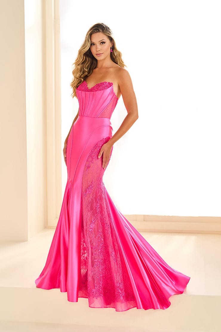 Ellie Wilde Prom 00 / Hot Pink Ellie Wilde: EW36010