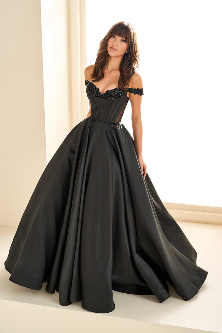 Ellie Wilde Prom 00 / Black Ellie Wilde: EW36100