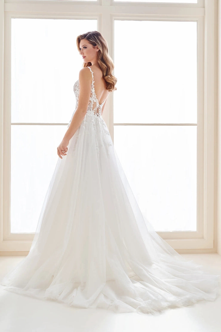 Enchanting E1012 sample sale A-line wedding dress with floral lace and tulle skirt back view
