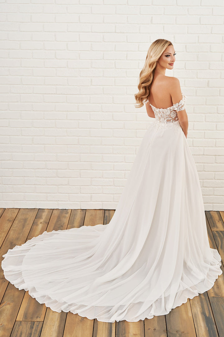 Enchanting E511 sample sale aline wedding dress with sweetheart neckline and leg slit back view