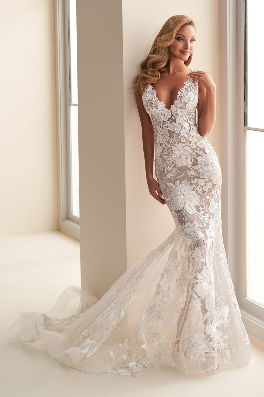 Enchanting Wedding Dress Enchanting: E2500