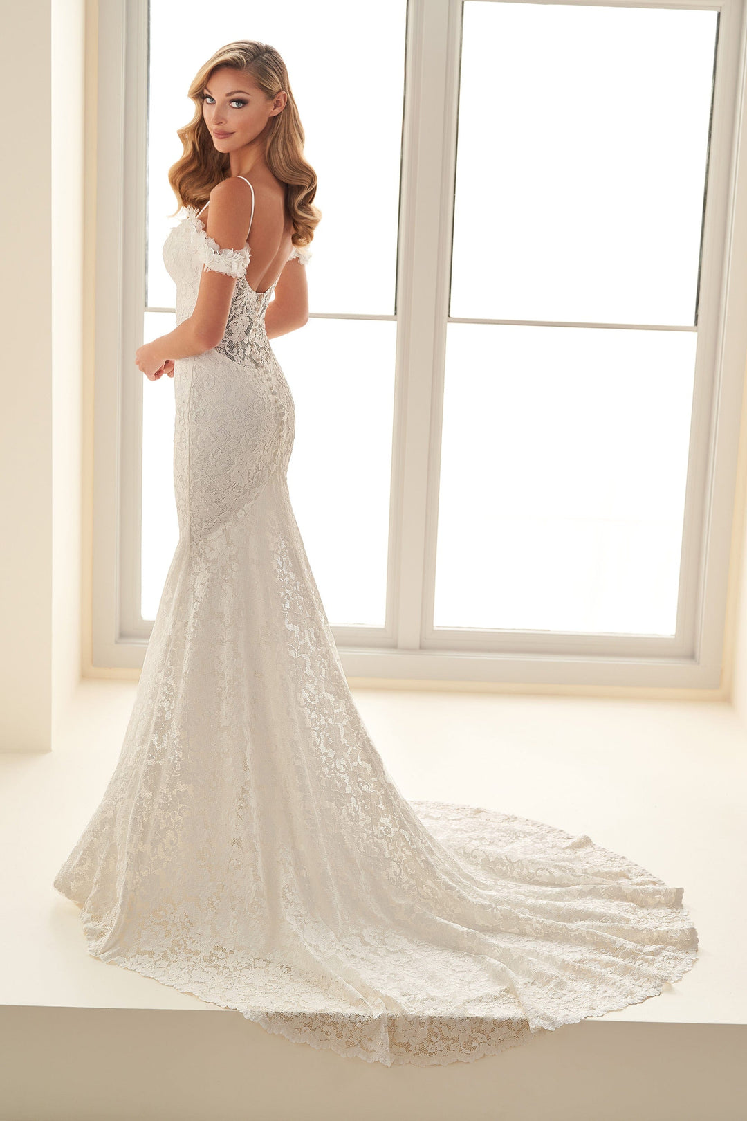 Enchanting Wedding Dress Enchanting: E2501