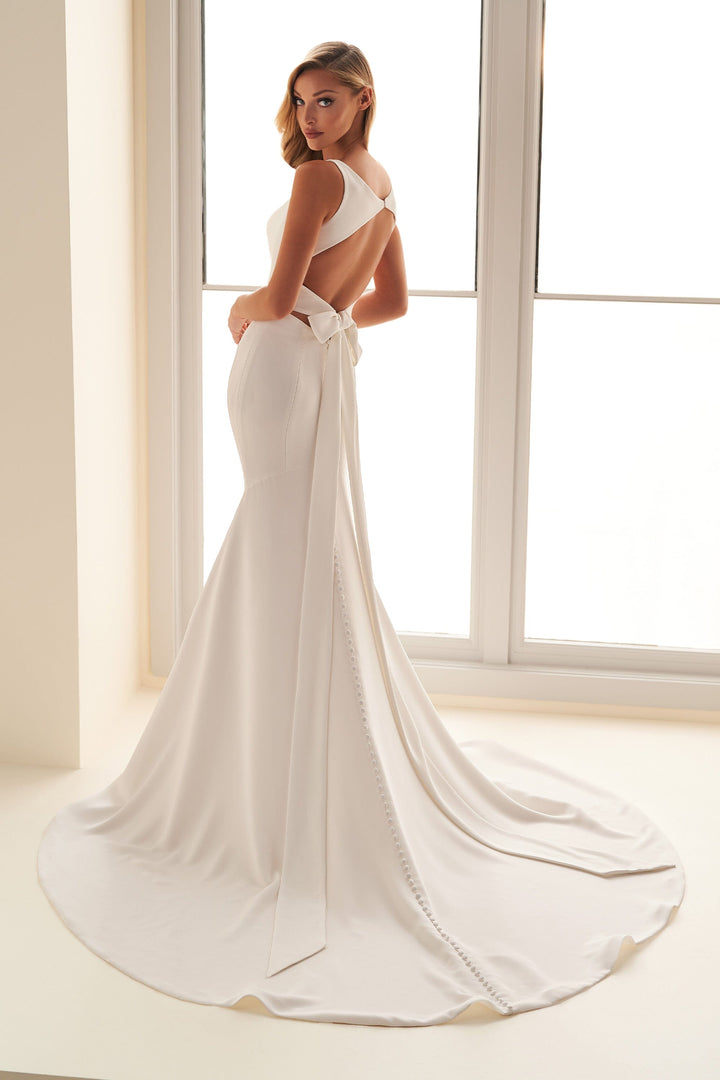 Enchanting Wedding Dress Enchanting: E2502