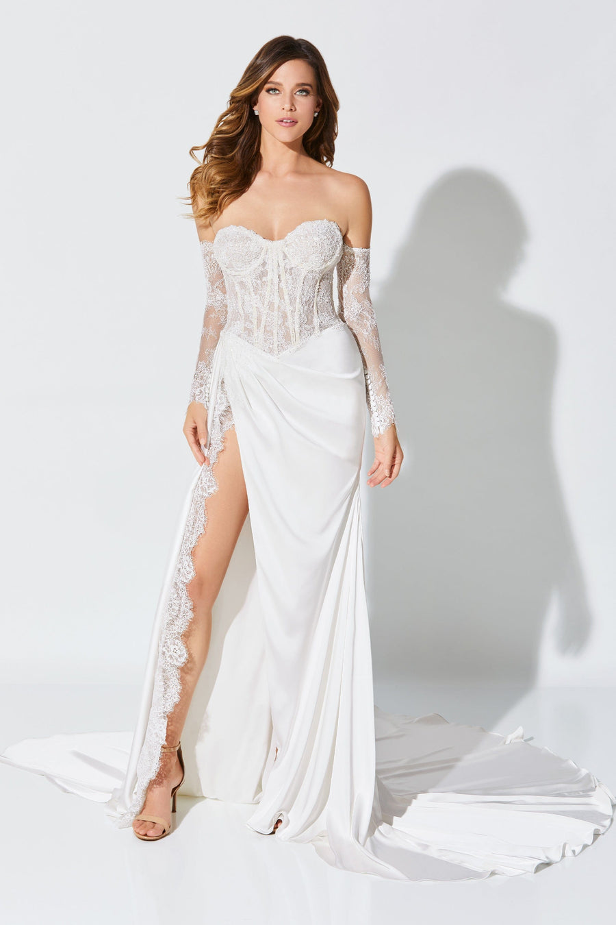 Enchanting Wedding Dress Enchanting: E2539