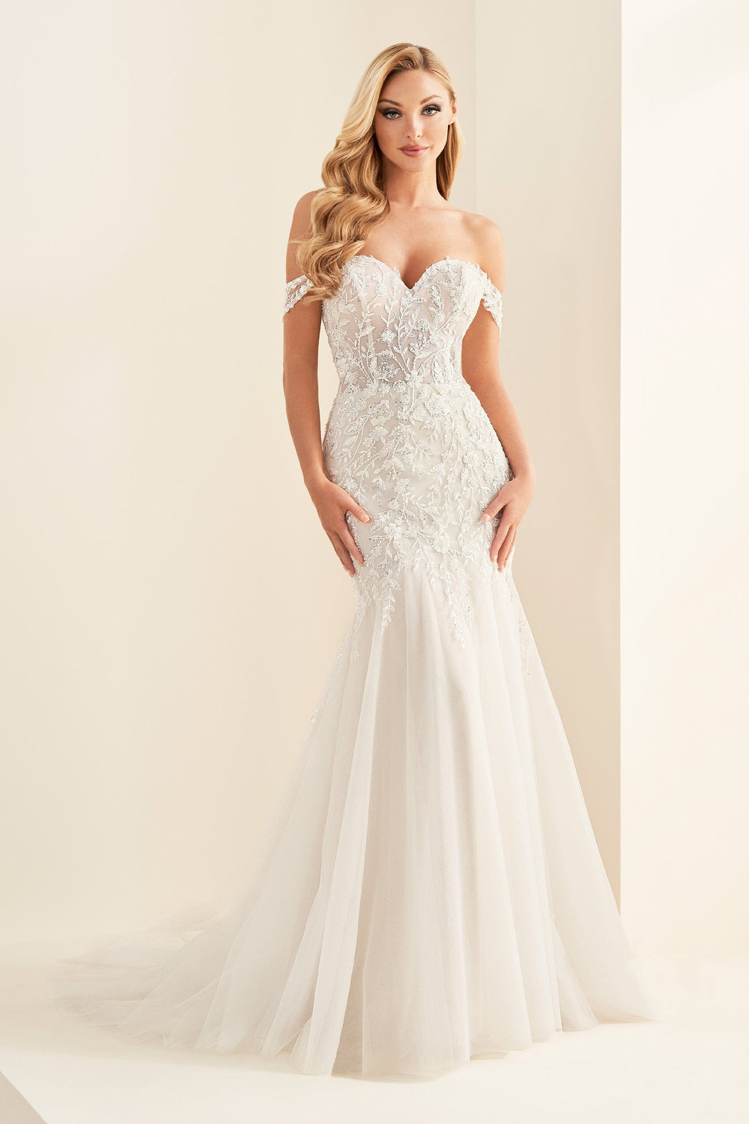 Enchanting Wedding Dress Enchanting: E504