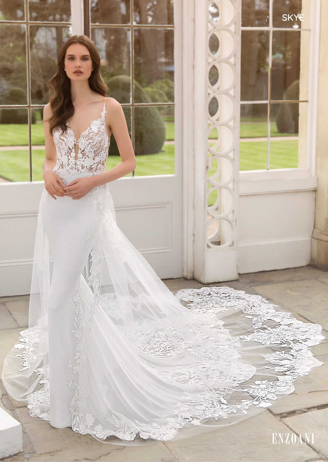 Enzoani Wedding Dress Enzoani: Skye