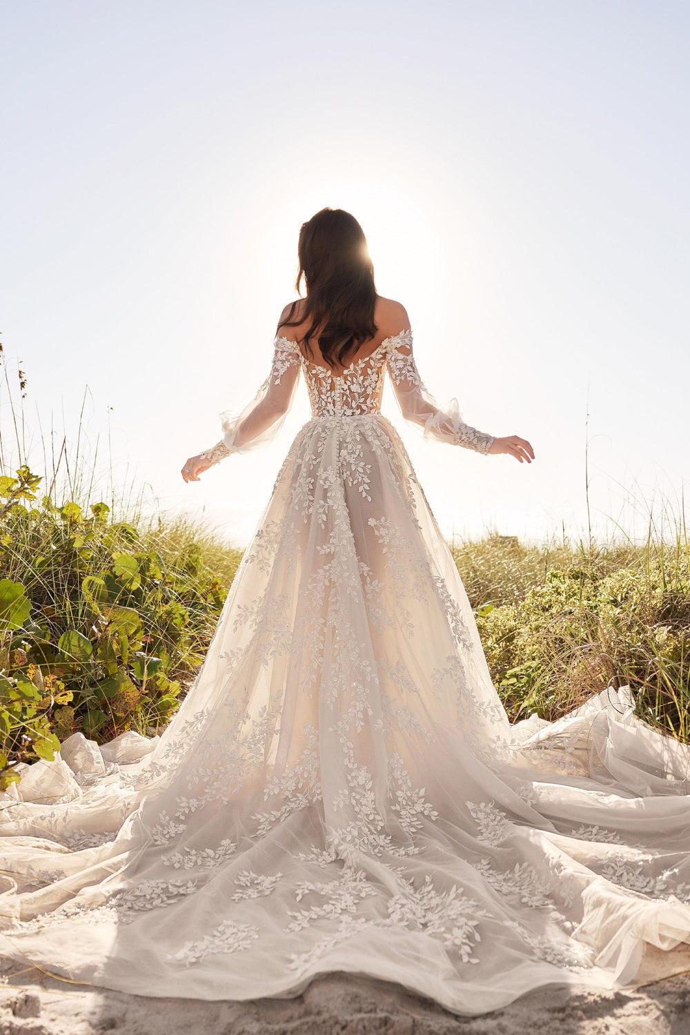 Martin Thornburg MT3203 Fleur sample sale wedding dress aline with long sleeves back view
