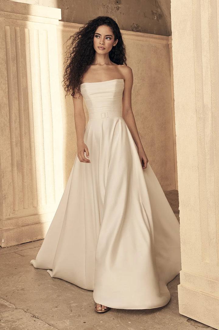Paloma Blanca: P5166 satin a-line wedding dress front view
