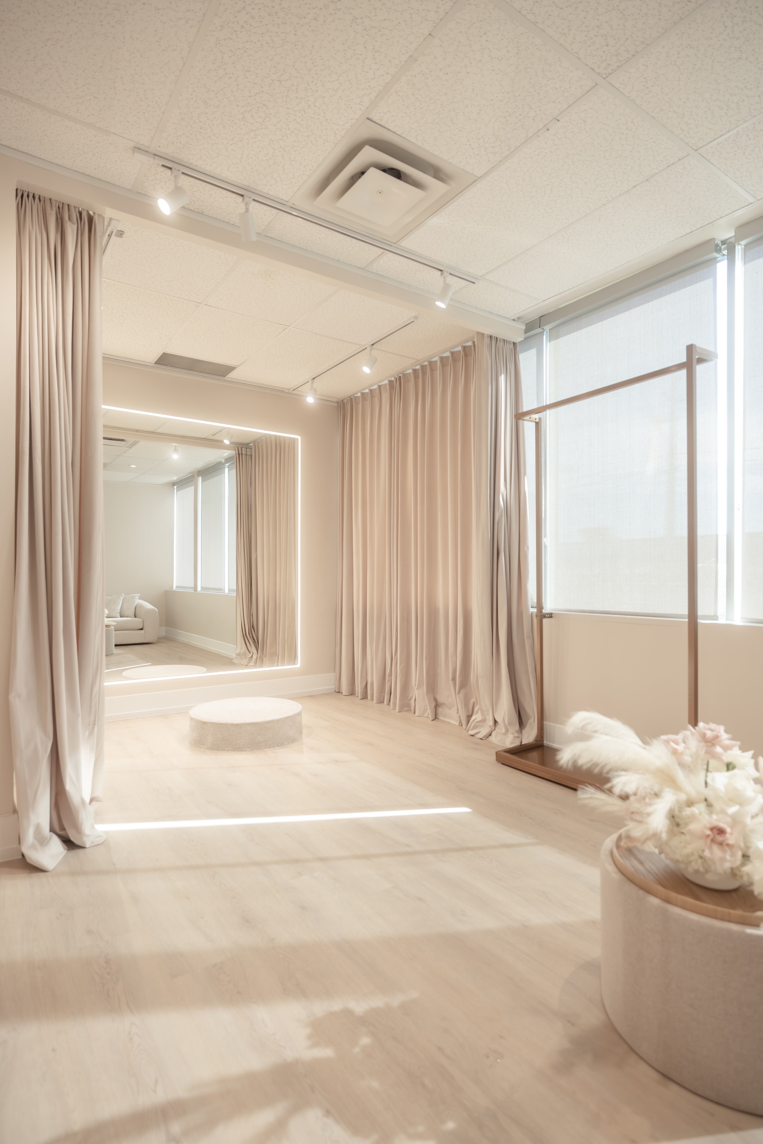 Private bridal fitting suite at Camellia Wedding Gown in Toronto for personalized one-on-one bridal appointments.