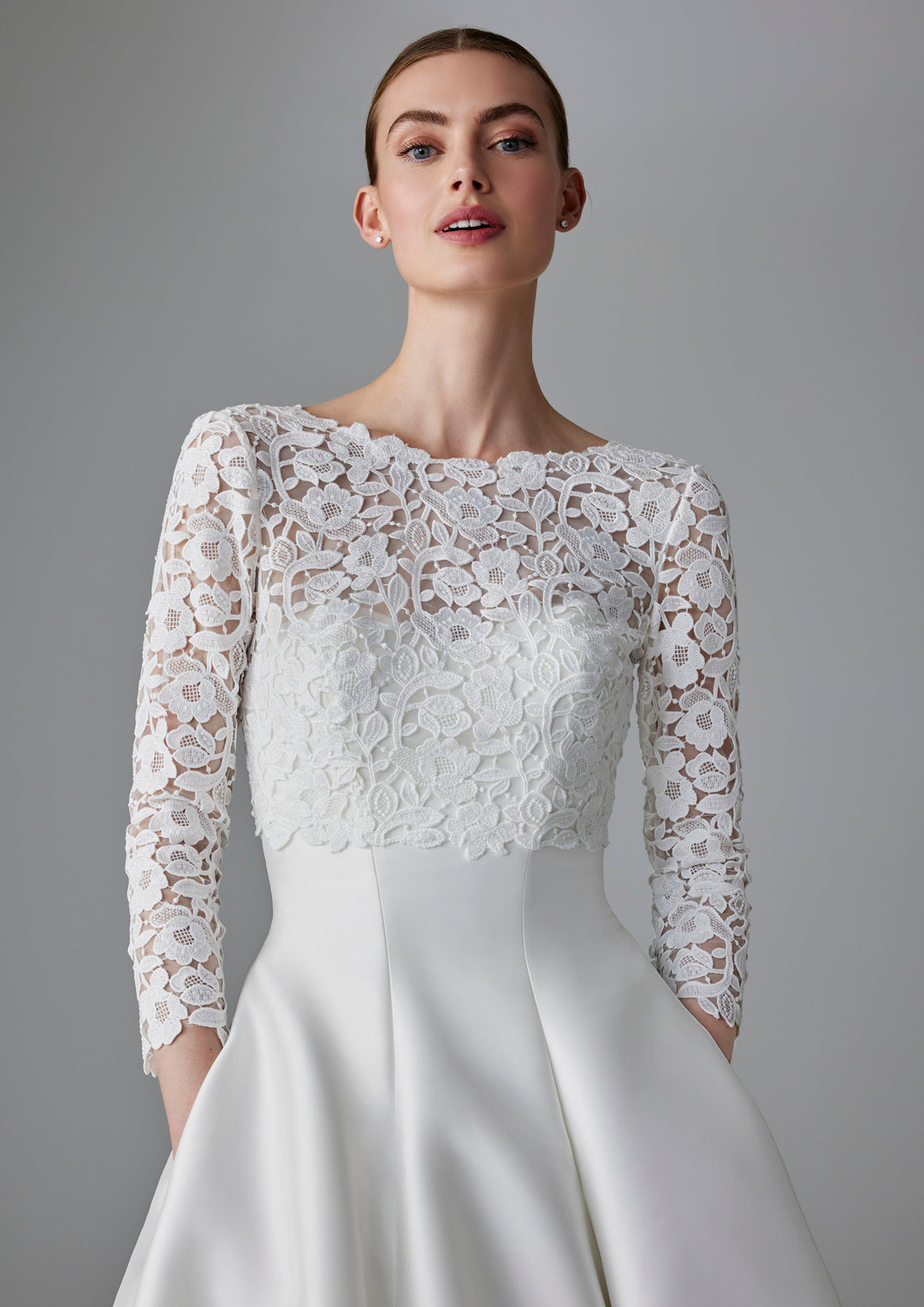 Pronovias Cammi long-sleeves wedding dress with lace top details view