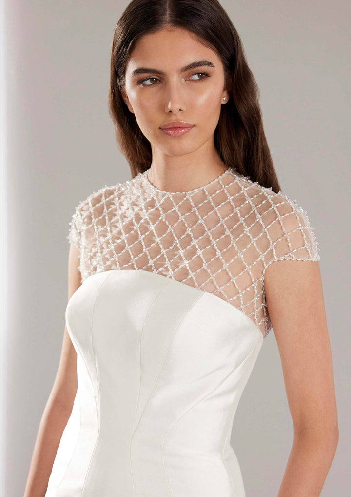 Pronovias Dalvir mermaid strapless wedding dress mikado fabric front details view
