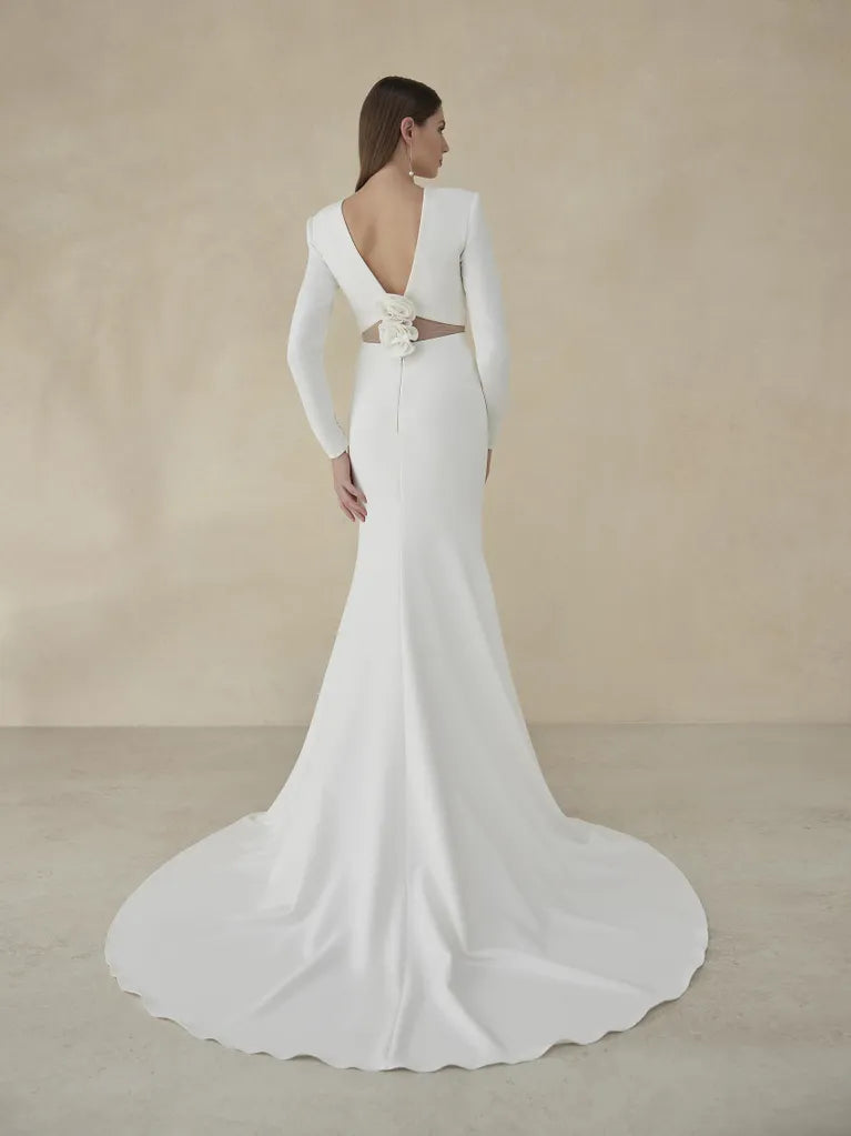 Pronovias Fawn long-sleeves fitted wedding dress crepe fabric back view