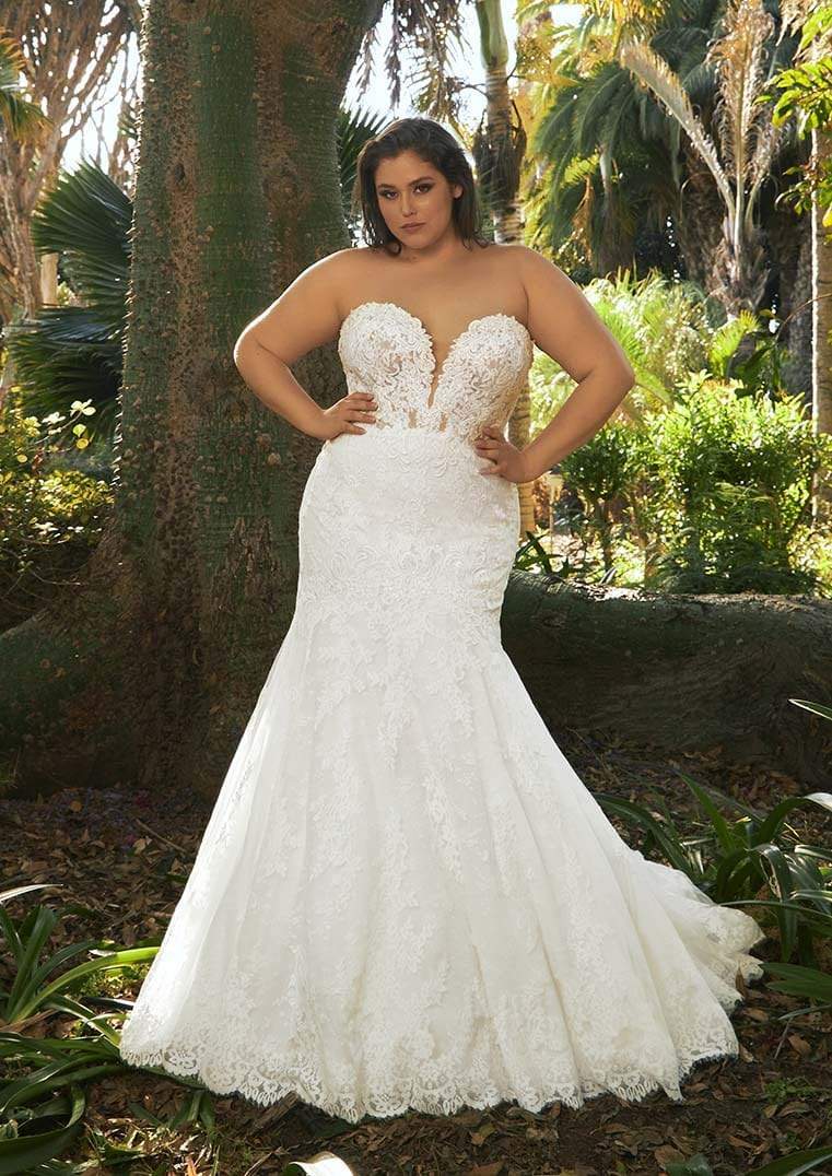 Pronovias Fingal sample sale lace mermaid wedding dress  plus size front view