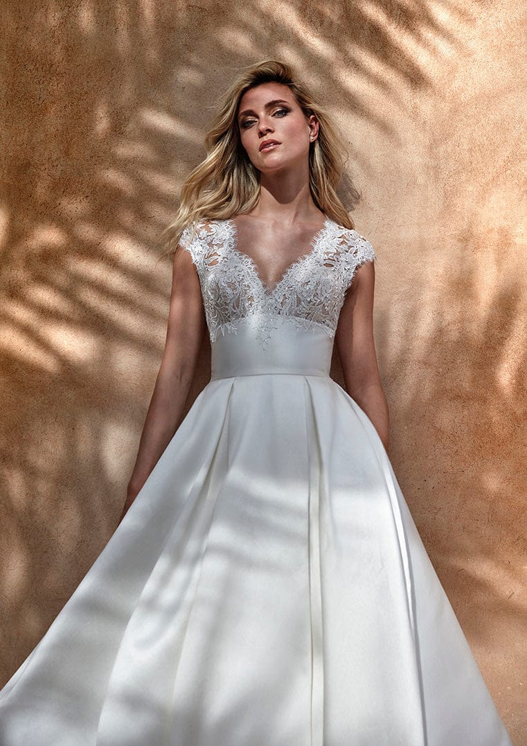 Pronovias Rodna a-line wedding dress lace cap-sleeve front details