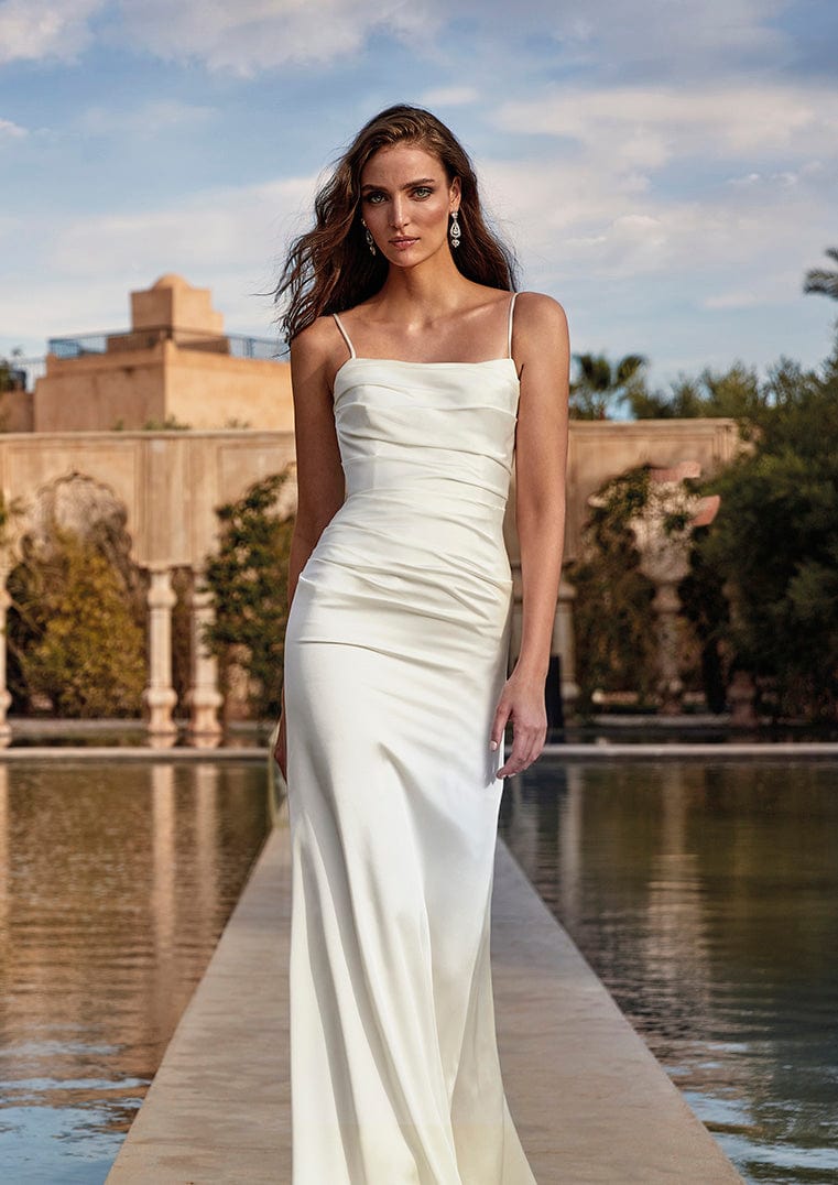 Pronovias Wedding Dress Pronovias: Betta